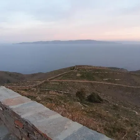 Holiday home Breathtaking Seaview In A Serene Scenery