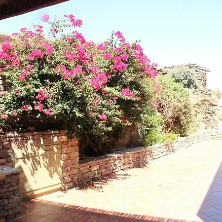 Breathtaking Seaview In A Serene Scenery *