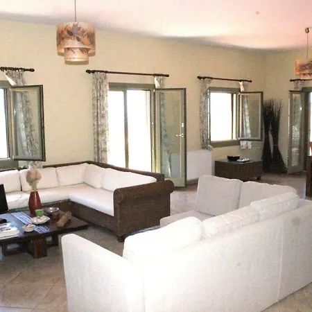 Breathtaking Seaview In A Serene Scenery