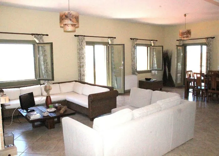 Breathtaking Seaview In A Serene Scenery